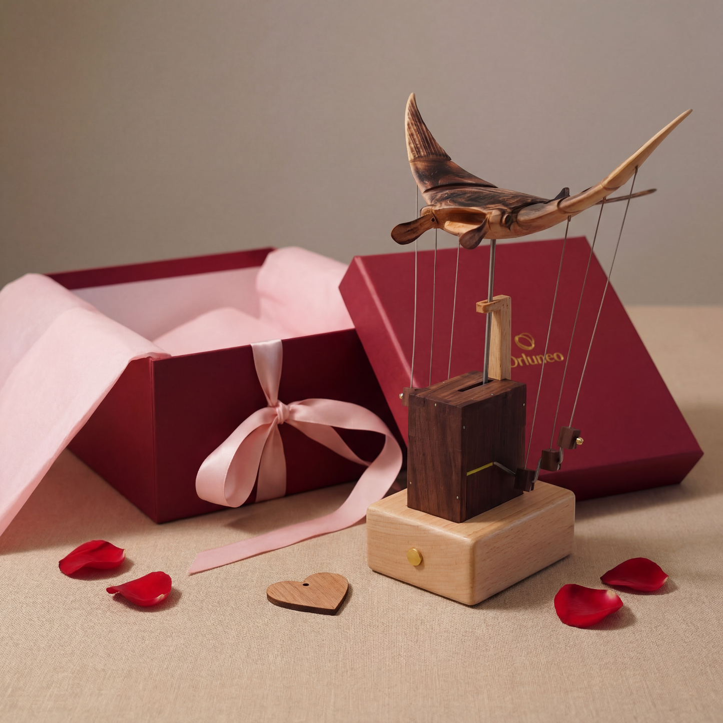 Orluneo™ Handcrafted Wooden Manta Ray Automation